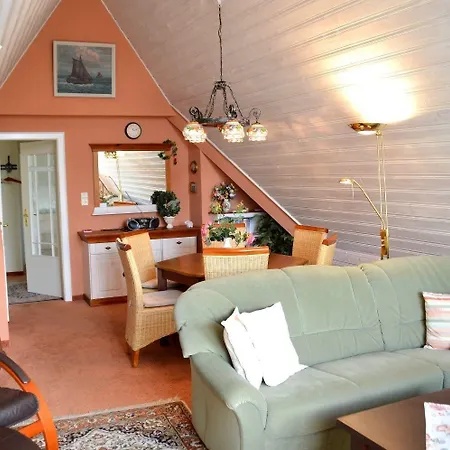 Апартаменты Nordseestuebchen Whg 01 *
